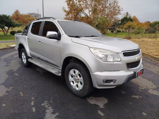 CHEVROLET S10 2.5 LTZ 4X2 CD 16V FLEX 4P MANUAL CHEVROLET S10 2.5 LTZ 4X2 CD 16V FLEX 4P MANUAL